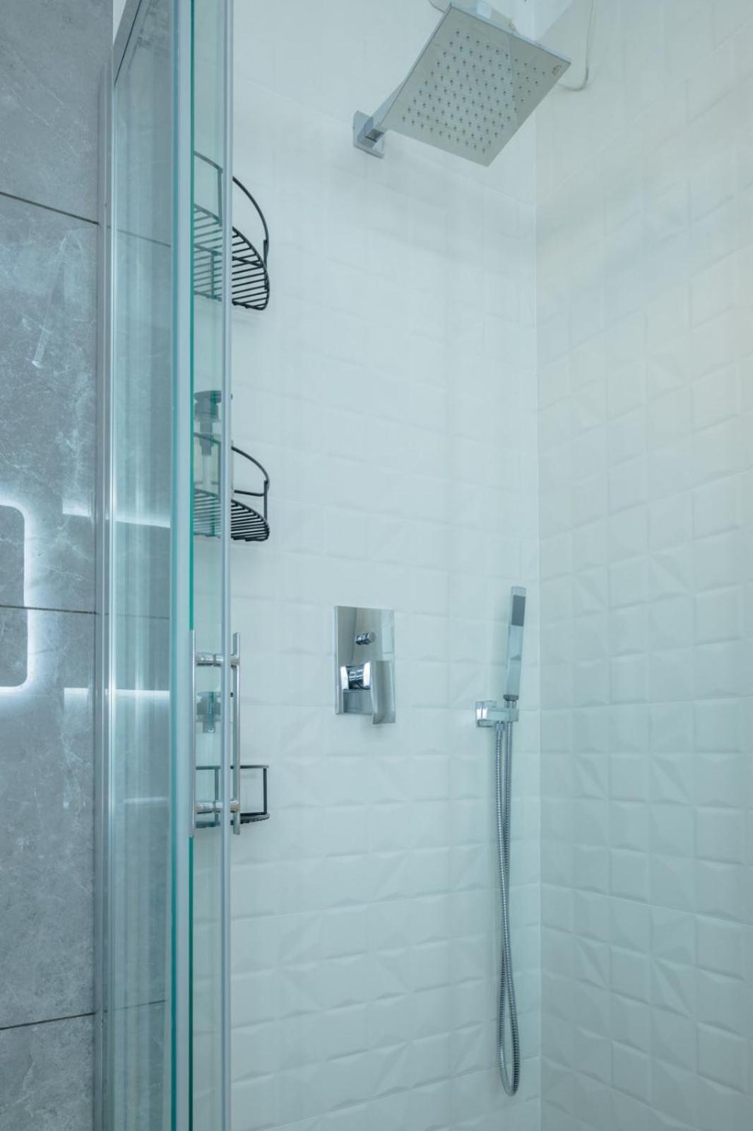 Casa Louise - Appartamento Don Bedetti Bologna Ngoại thất bức ảnh
