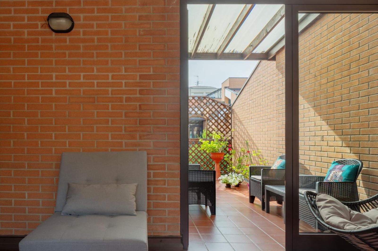 Casa Louise - Appartamento Don Bedetti Bologna Ngoại thất bức ảnh